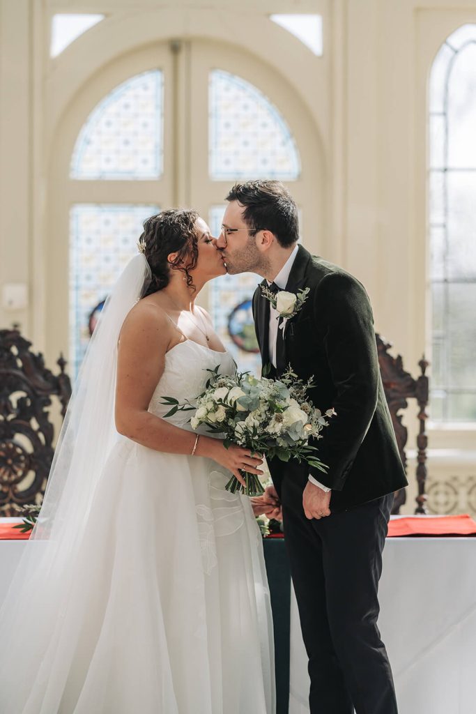 First kiss at Kilworth House